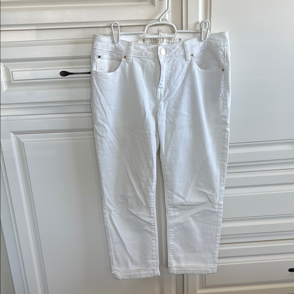 White Cropped Jeans